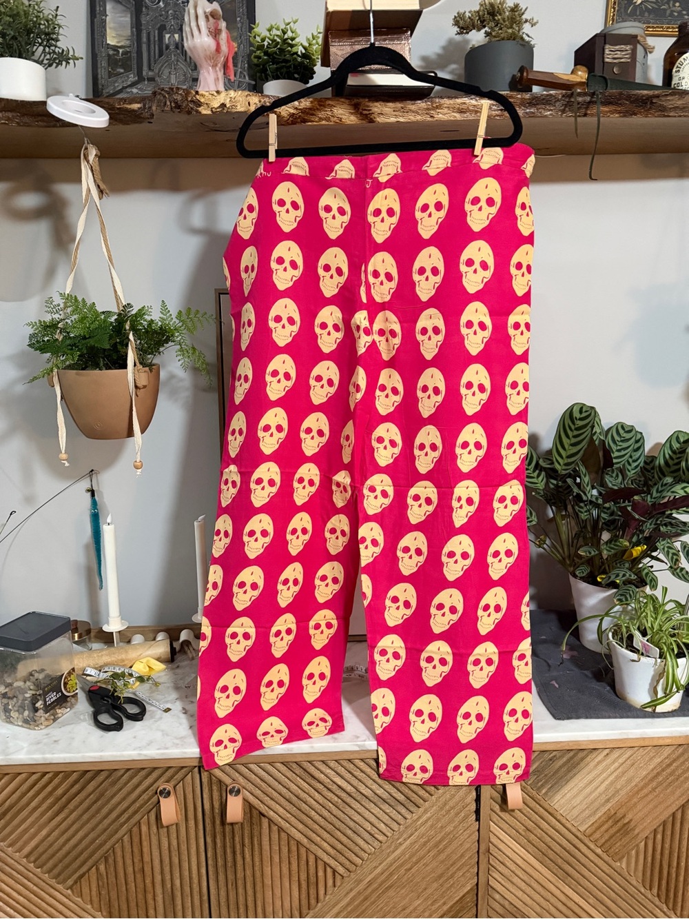 NWT Raj Pink Skull Print Sleep Pants - Picture 3 of 8